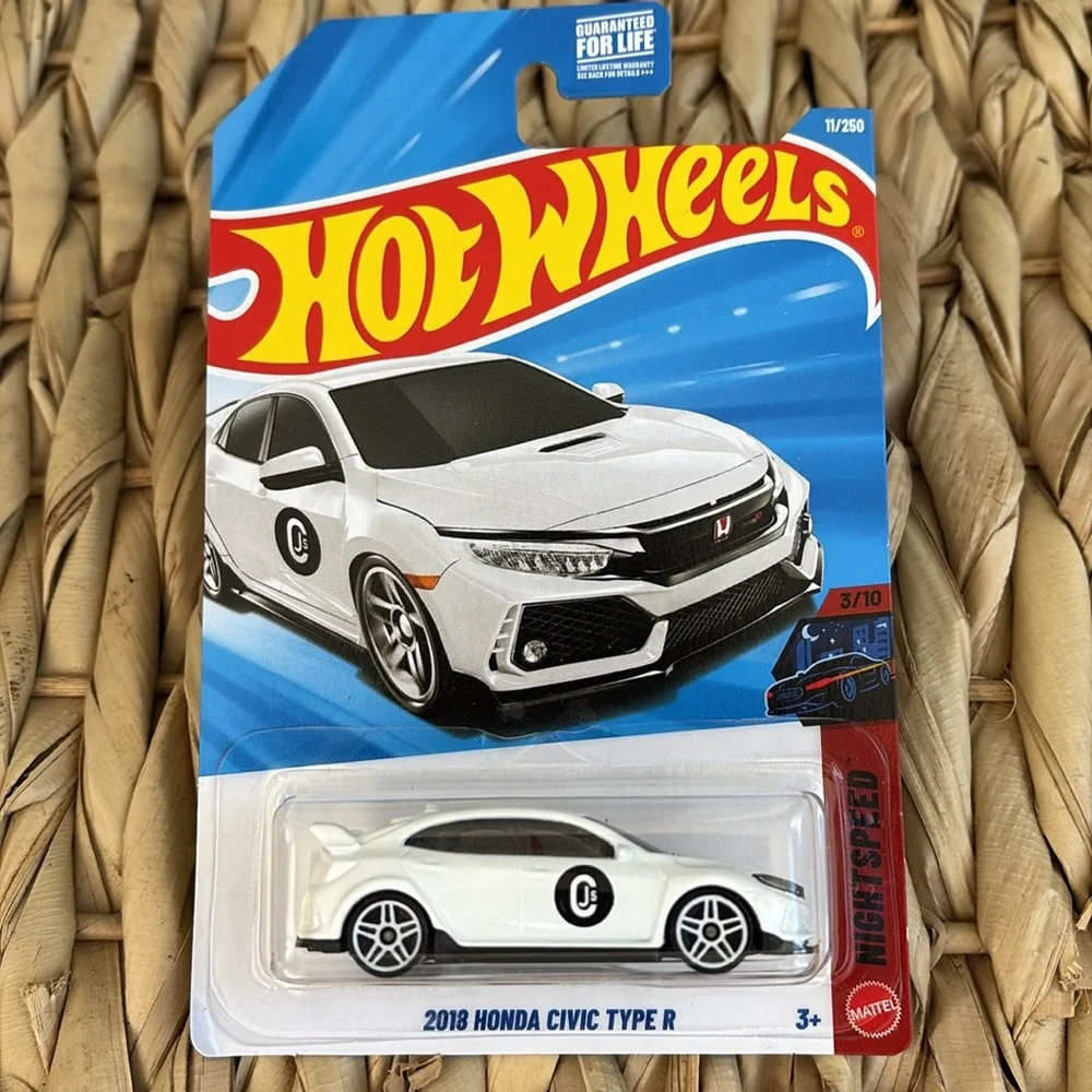 White 2018 Honda Civic Type R Hot Wheels Car Hotwheels Diecast 2026 New